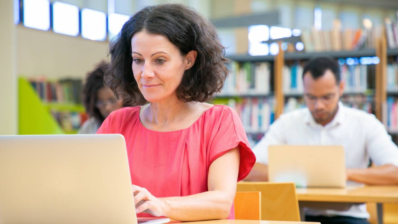 Test psicoattitudinali per i docenti, il 90% degli studenti dice sì: richieste valutazioni periodiche e feedback anonimi