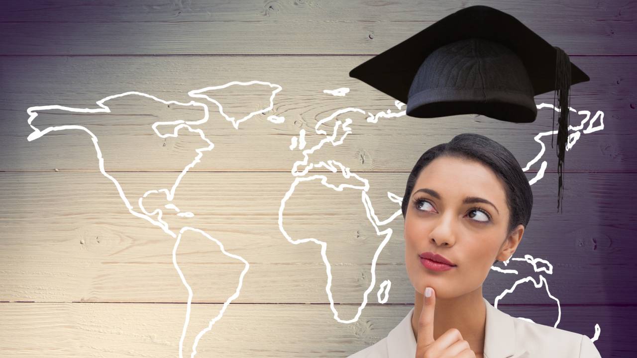 Fuga dei talenti, Bankitalia e Istat lanciano l'allarme: Italia perde laureati