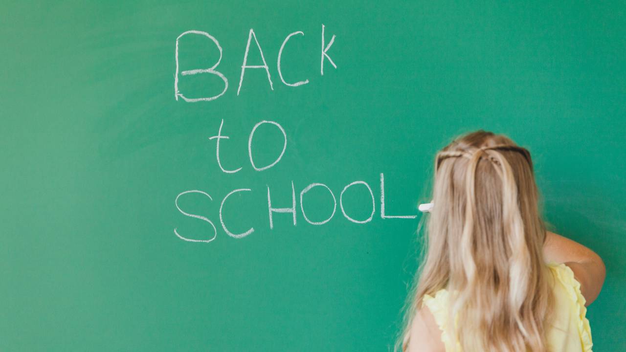 Alunni stranieri, il tetto del 30% e i docenti L2: come funziona la normativa
