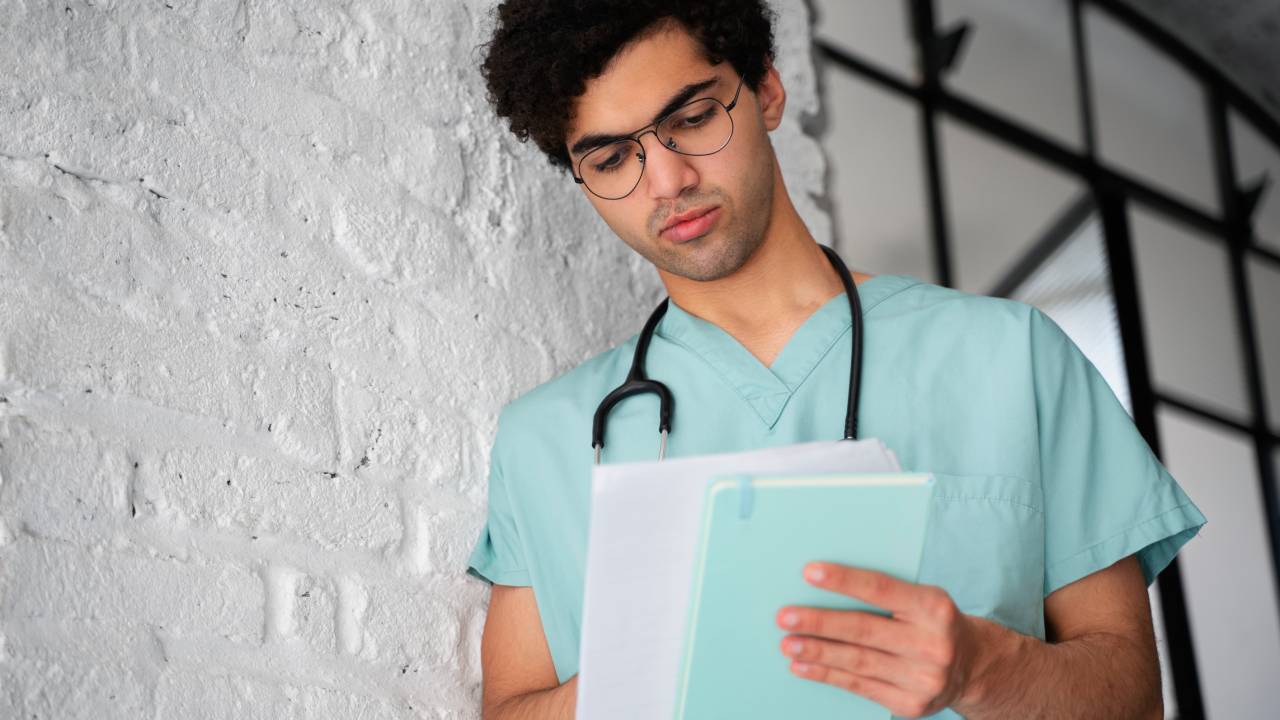 Semestre filtro di medicina, la piattaforma gratuita Crui-Mur con esercizi e simulazioni d'esame