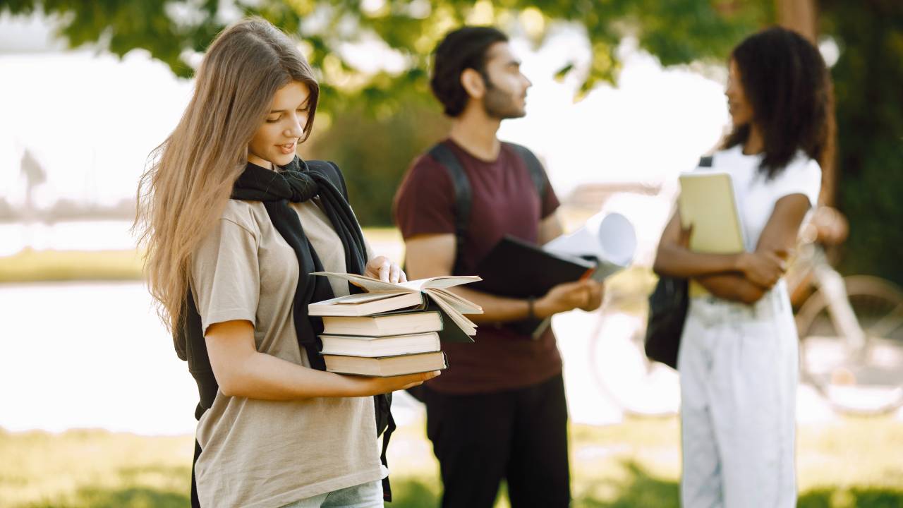Università Cattolica stanzia 2 milioni: borse di studio garantite al 100% per 400 studenti esclusi dai fondi pubblici