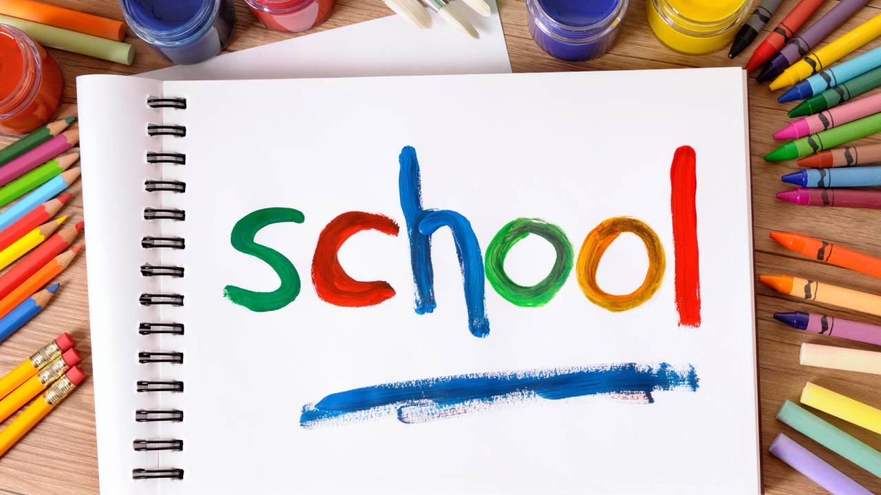 Venti novità per la scuola 2026/27: dai nuovi curricula al divieto di smartphone, dalla filiera 4+2 all'intelligenza artificiale